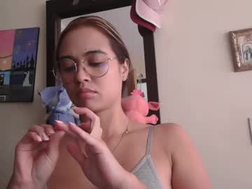 triana_bell live show